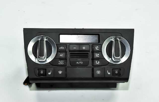 Audi A3 2006-2010 Çıkma Yedek  Klıma Paneli